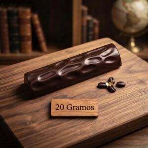 Moldes para Chocolate de Policarbonato Barra Moteada 20g Cavidades: 16 Material: Policarbonato Grado Alimenticio Peso: 20 g Ancho: 25 mm Largo: 87 mm Alto: 11 mm