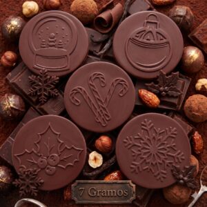 Moldes para Chocolate de Policarbonato Monedas Navideñas 7g Cavidades: 20 Material: Policarbonato Grado Alimenticio Peso: 7 Gramos g Diámetro: 43.5 mm Alto: 4 mm