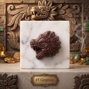 Moldes para Chocolate de Policarbonato Quetzalcóatl 45g Cavidades: 6 Material: Policarbonato Grado Alimenticio Peso: 45 g Ancho: 66 mm Largo: 76 mm Alto: 12 mm